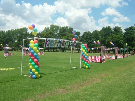 kermesse - Colegio Barker  ( Campo Lomas A Club )