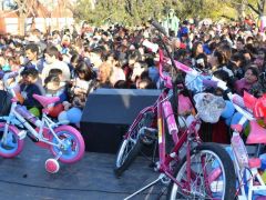 Dia del Nio con Kermesse , Shows y Regalos 